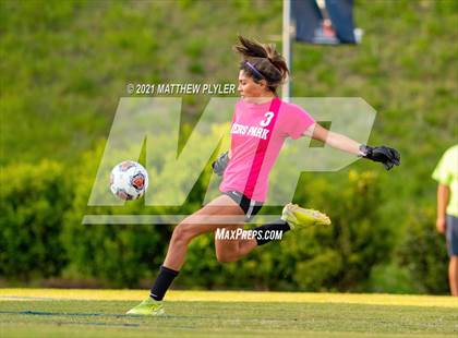 Thumbnail 1 in Pinecrest vs. Myers Park (1 of 2 - NCHSAA 4A Final - the game) photogallery.
