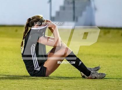 Thumbnail 2 in Pinecrest vs. Myers Park (1 of 2 - NCHSAA 4A Final - the game) photogallery.
