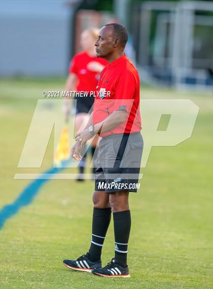 Thumbnail 1 in Pinecrest vs. Myers Park (1 of 2 - NCHSAA 4A Final - the game) photogallery.