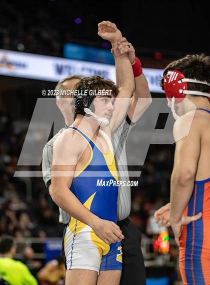 Thumbnail 2 in NYSPHSAA Division 2 Round 1 & 2 photogallery.