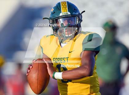 Thumbnail 2 in Goose Creek Memorial vs. Klein Forest photogallery.