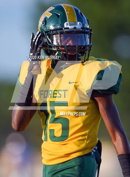 Thumbnail 3 in Goose Creek Memorial vs. Klein Forest photogallery.