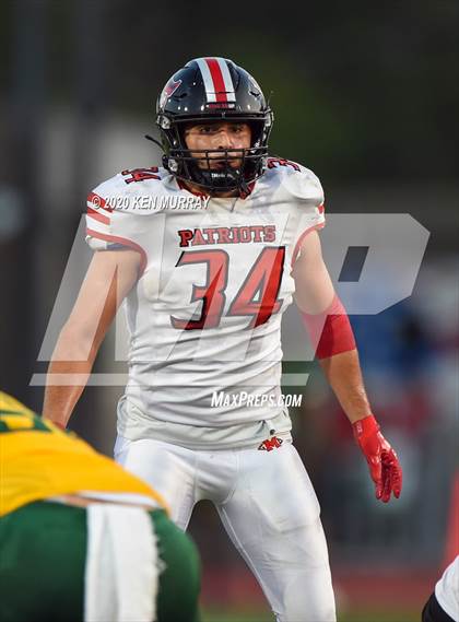 Thumbnail 1 in Goose Creek Memorial vs. Klein Forest photogallery.