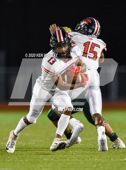 Thumbnail 1 in Goose Creek Memorial vs. Klein Forest photogallery.