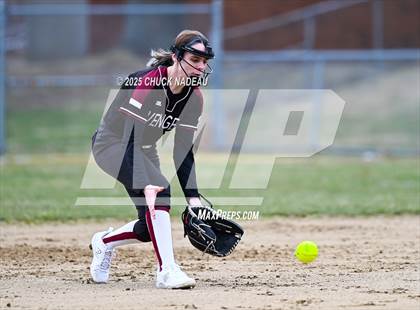 Thumbnail 2 in West Warwick @ East Greenwich (Scrimmage) photogallery.