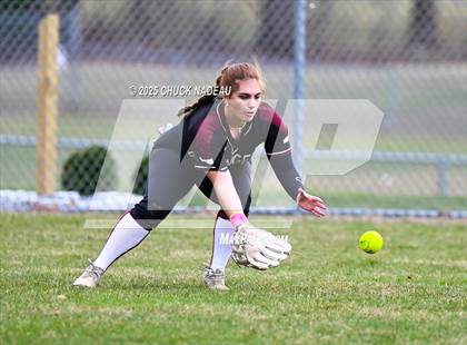 Thumbnail 2 in West Warwick @ East Greenwich (Scrimmage) photogallery.