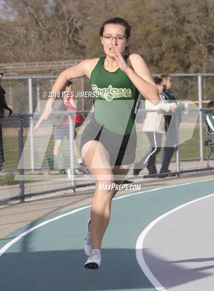 Thumbnail 3 in Capital Valley Conference 1A Meet photogallery.