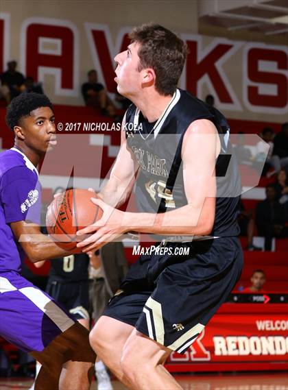Thumbnail 2 in Oak Park vs. St. Anthony (Ryse Williams/Pac Shores Tournament) photogallery.