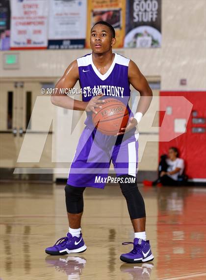 Thumbnail 1 in Oak Park vs. St. Anthony (Ryse Williams/Pac Shores Tournament) photogallery.