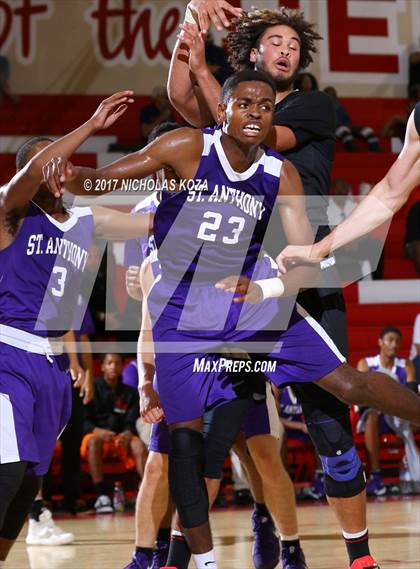 Thumbnail 2 in Oak Park vs. St. Anthony (Ryse Williams/Pac Shores Tournament) photogallery.