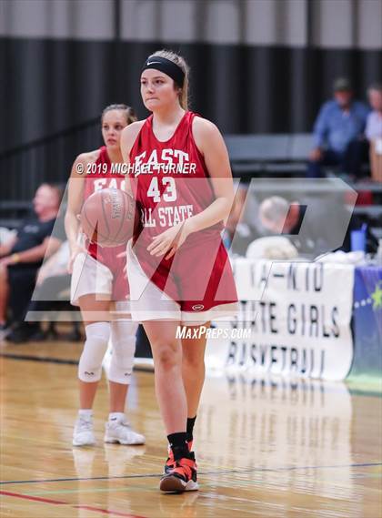 Thumbnail 2 in Washington/North Idaho 2019 All-Stars  East 2A/3A vs. West 2A/3A (Lib. Lk. Wash) photogallery.