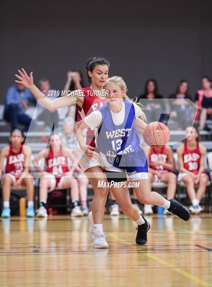 Thumbnail 3 in Washington/North Idaho 2019 All-Stars  East 2A/3A vs. West 2A/3A (Lib. Lk. Wash) photogallery.