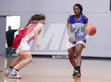 Thumbnail 1 in Washington/North Idaho 2019 All-Stars  East 2A/3A vs. West 2A/3A (Lib. Lk. Wash) photogallery.