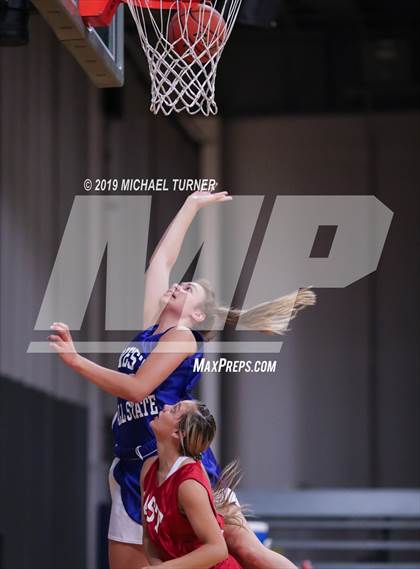 Thumbnail 1 in Washington/North Idaho 2019 All-Stars  East 2A/3A vs. West 2A/3A (Lib. Lk. Wash) photogallery.