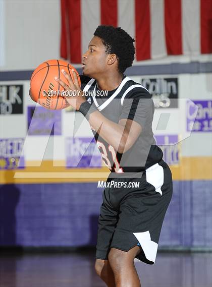 Thumbnail 2 in South Beauregard @ Patterson (Hunner Monceaux Memorial Tournament) photogallery.
