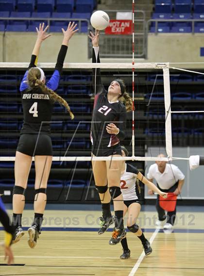 Thumbnail 1 in Bear River vs Ripon Christian (CIF SJS D4 Final) photogallery.