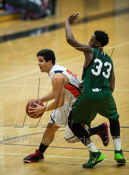 Thumbnail 3 in Kearns vs. Timpview (Riverton Holiday Tournament) photogallery.