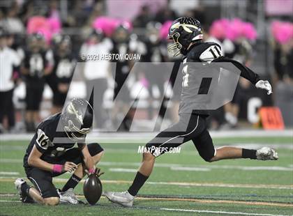 Thumbnail 1 in Brea Olinda @ Canyon photogallery.