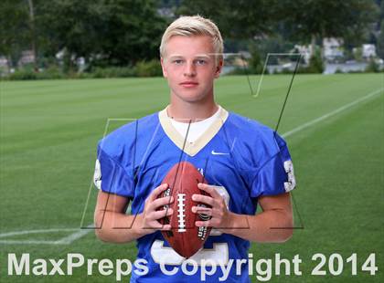Thumbnail 1 in Tahoma (USA Football/MaxPreps Media Day Event) photogallery.