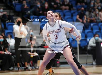 Thumbnail 2 in Lone Peak vs. Herriman (UHSAA 6A Semifinal) photogallery.