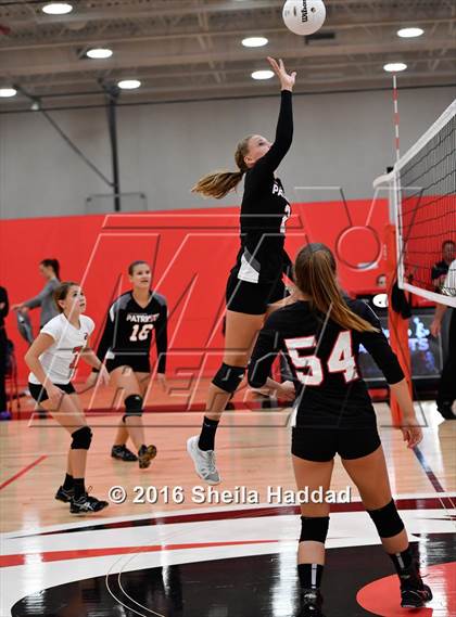 Thumbnail 3 in Canterbury @ Carrollwood Day photogallery.