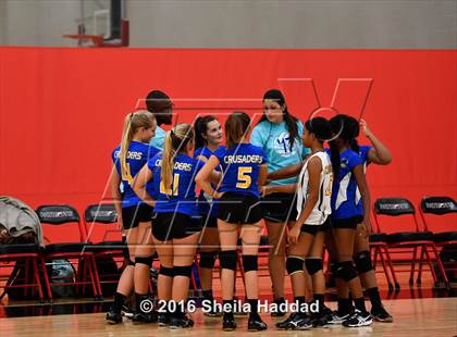Thumbnail 2 in Canterbury @ Carrollwood Day photogallery.
