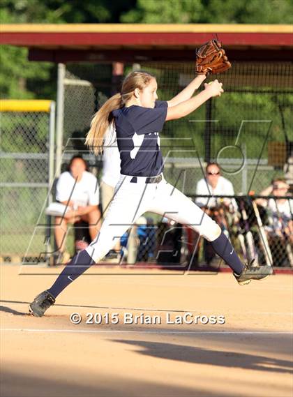 Thumbnail 3 in Walton vs. West Nassau (FHSAA 4A Regional Final) photogallery.