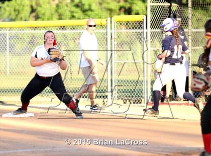 Thumbnail 3 in Walton vs. West Nassau (FHSAA 4A Regional Final) photogallery.
