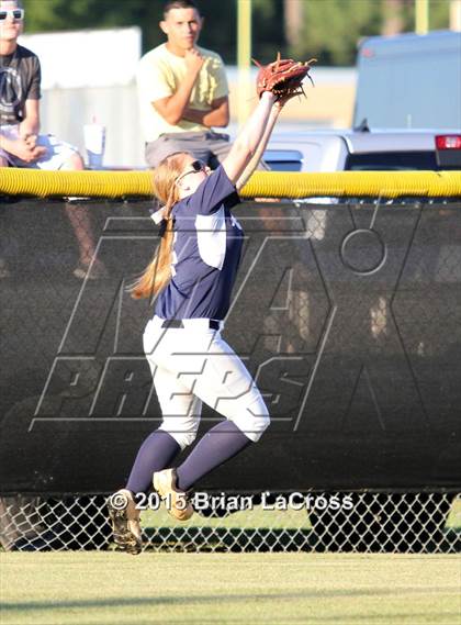 Thumbnail 3 in Walton vs. West Nassau (FHSAA 4A Regional Final) photogallery.