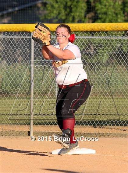 Thumbnail 3 in Walton vs. West Nassau (FHSAA 4A Regional Final) photogallery.