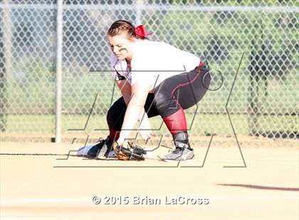 Thumbnail 2 in Walton vs. West Nassau (FHSAA 4A Regional Final) photogallery.