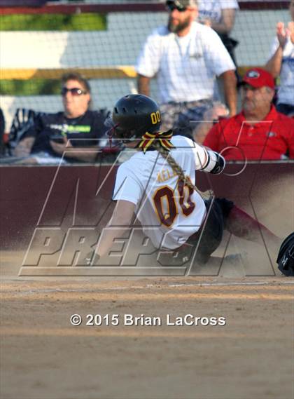 Thumbnail 3 in Walton vs. West Nassau (FHSAA 4A Regional Final) photogallery.