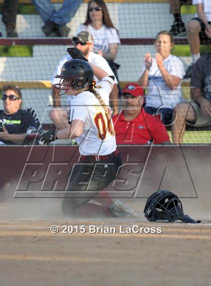 Thumbnail 1 in Walton vs. West Nassau (FHSAA 4A Regional Final) photogallery.