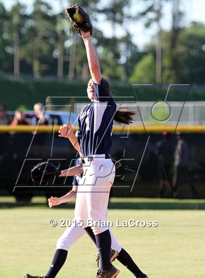 Thumbnail 2 in Walton vs. West Nassau (FHSAA 4A Regional Final) photogallery.
