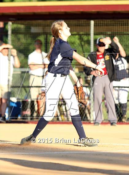 Thumbnail 3 in Walton vs. West Nassau (FHSAA 4A Regional Final) photogallery.