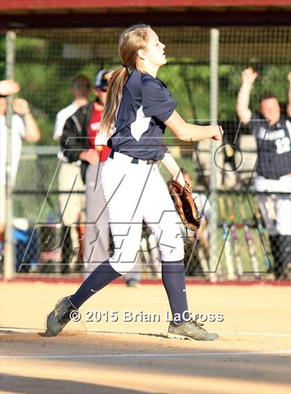 Thumbnail 3 in Walton vs. West Nassau (FHSAA 4A Regional Final) photogallery.