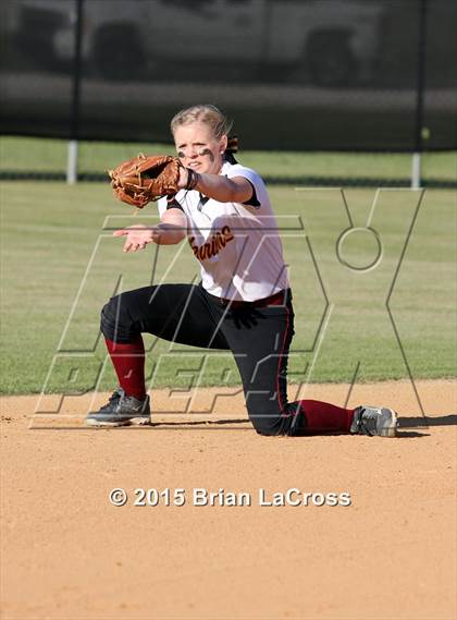 Thumbnail 2 in Walton vs. West Nassau (FHSAA 4A Regional Final) photogallery.