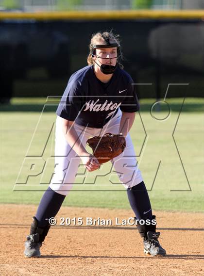 Thumbnail 2 in Walton vs. West Nassau (FHSAA 4A Regional Final) photogallery.