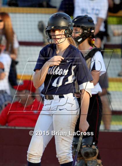 Thumbnail 2 in Walton vs. West Nassau (FHSAA 4A Regional Final) photogallery.
