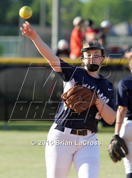 Thumbnail 1 in Walton vs. West Nassau (FHSAA 4A Regional Final) photogallery.