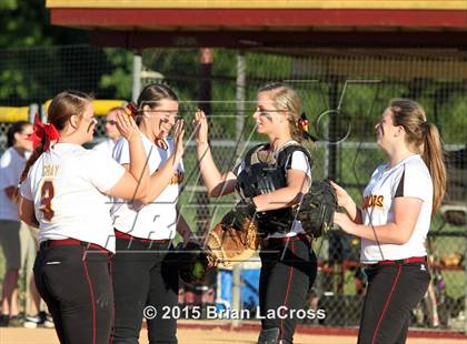 Thumbnail 2 in Walton vs. West Nassau (FHSAA 4A Regional Final) photogallery.