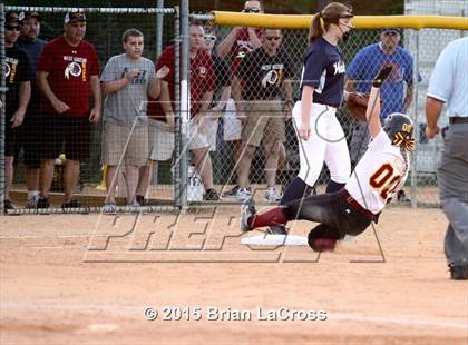 Thumbnail 3 in Walton vs. West Nassau (FHSAA 4A Regional Final) photogallery.