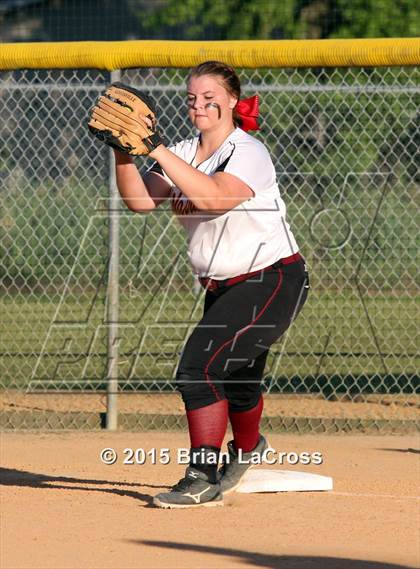 Thumbnail 1 in Walton vs. West Nassau (FHSAA 4A Regional Final) photogallery.