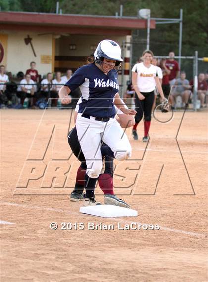 Thumbnail 1 in Walton vs. West Nassau (FHSAA 4A Regional Final) photogallery.