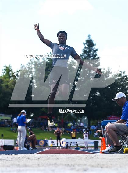 Thumbnail 1 in CIF State Track and Field (Boys) photogallery.