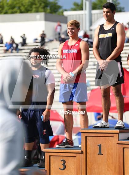 Thumbnail 2 in CIF State Track and Field (Boys) photogallery.