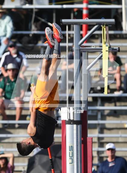 Thumbnail 3 in CIF State Track and Field (Boys) photogallery.