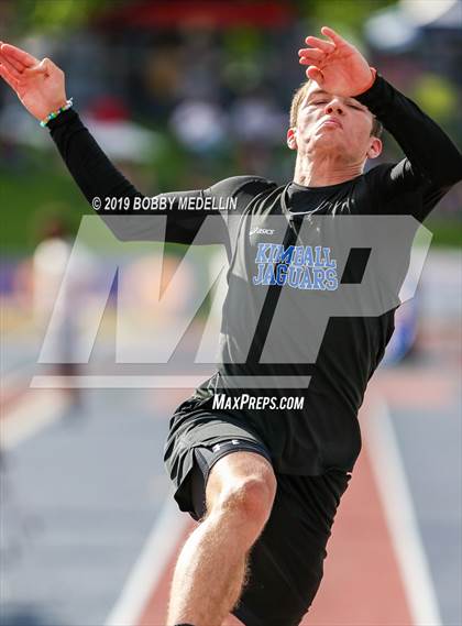 Thumbnail 2 in CIF State Track and Field (Boys) photogallery.