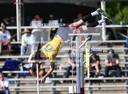 Thumbnail 3 in CIF State Track and Field (Boys) photogallery.