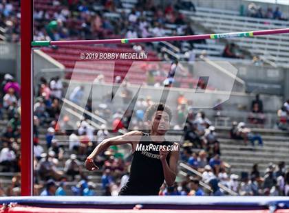 Thumbnail 1 in CIF State Track and Field (Boys) photogallery.